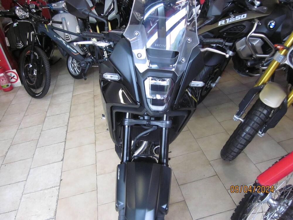 Honda NX500 (2024) (2)