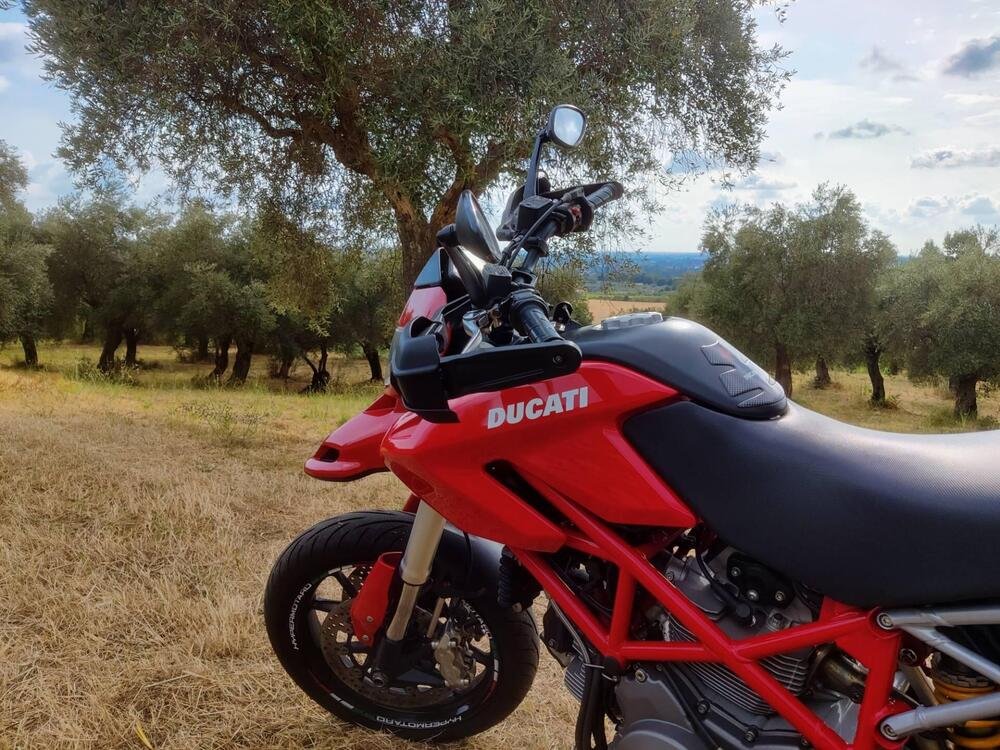 Ducati Hypermotard 796 (2012) (5)