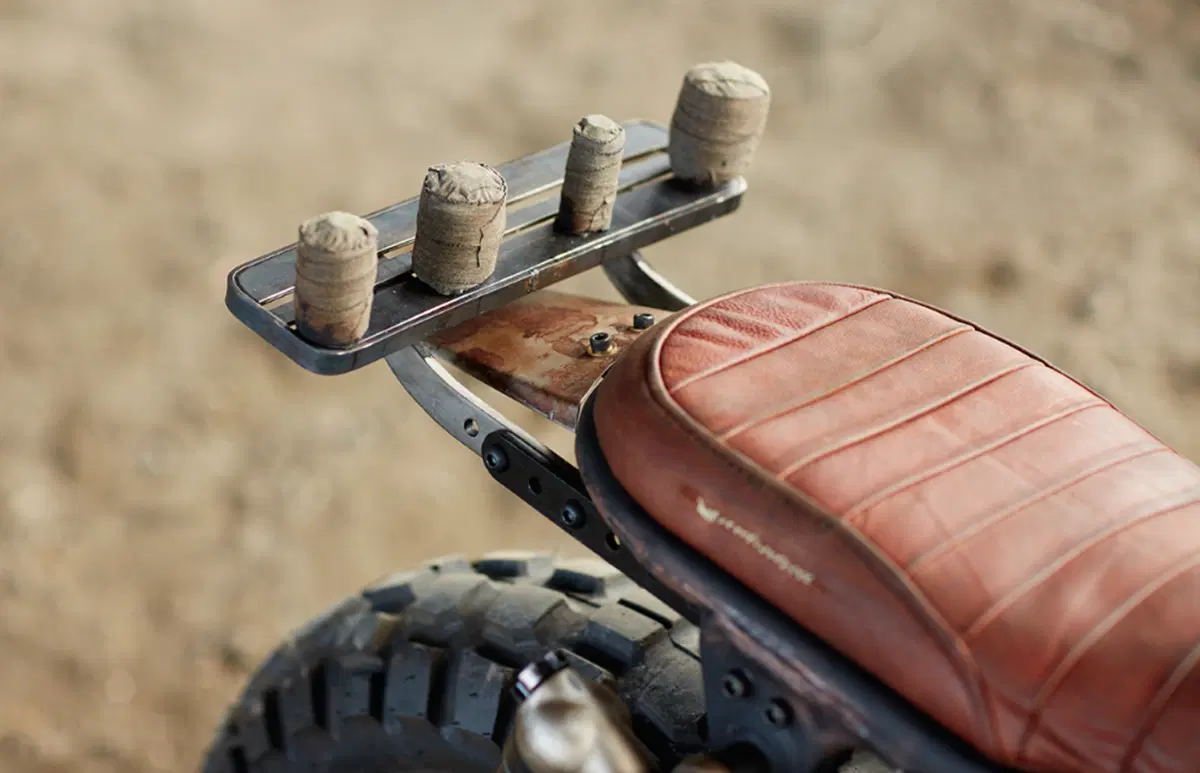 Classified Moto Honda Nighthawk “The Walking Dead” (9)