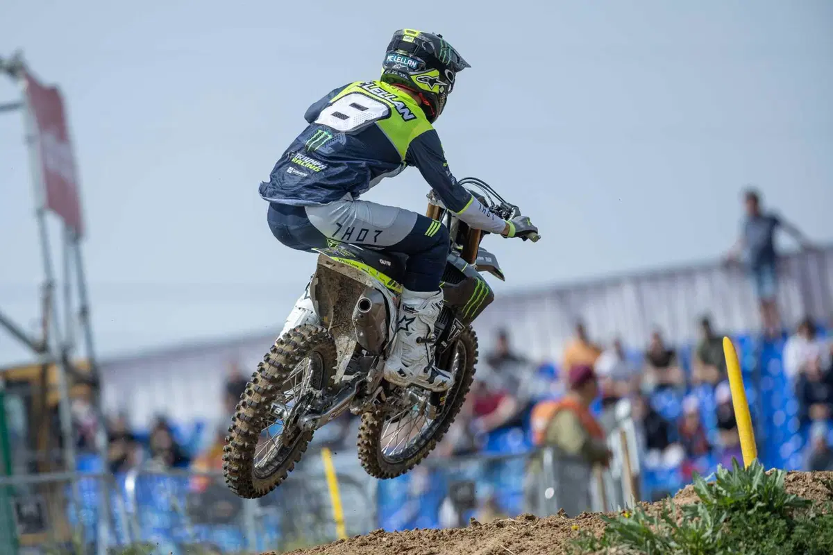 MX2, GP Sardegna 2024. La Triumph TF250-X sale di nuovo sul podio, questa volta con McLellan (2)