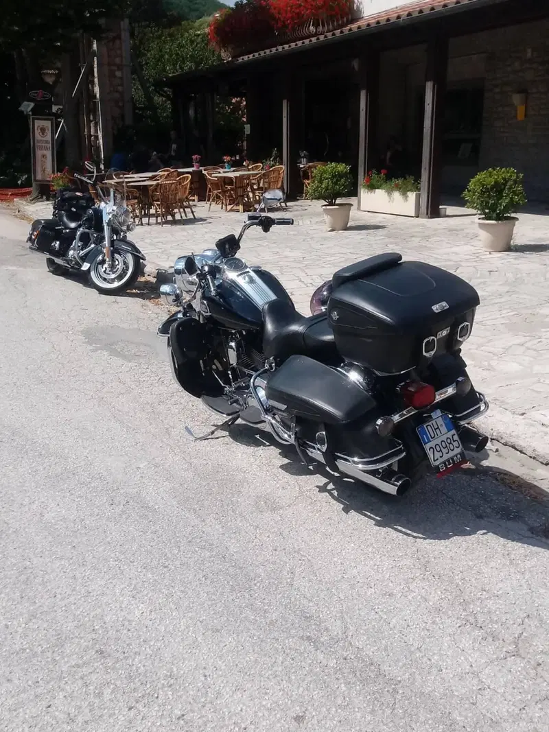 Harley-Davidson 1584 Road King Classic (2007 - 10) - FLHRC (7)