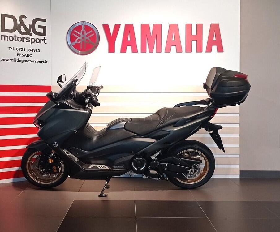 Yamaha T-Max 560 Tech Max (2021) (4)