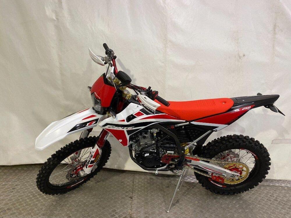 Fantic Motor XEF 250 Enduro Trail (2022) (2)