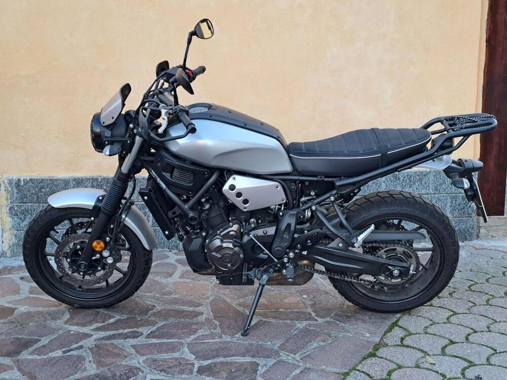 Yamaha XSR 700 ABS (2016 - 20) (4)