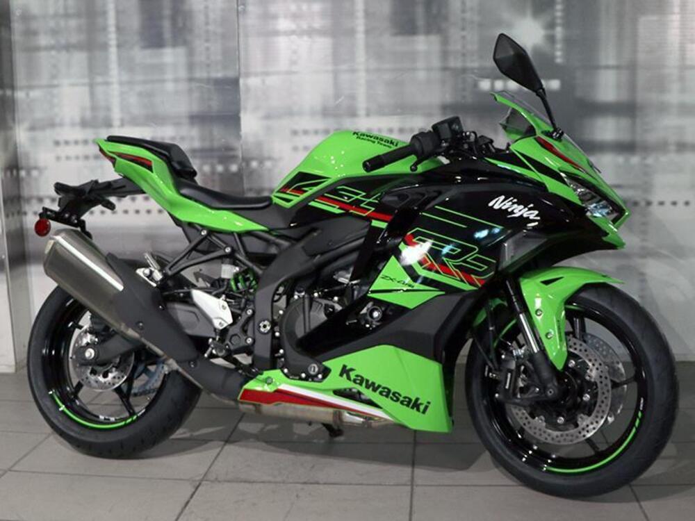 Kawasaki Ninja ZX-4RR (2024)