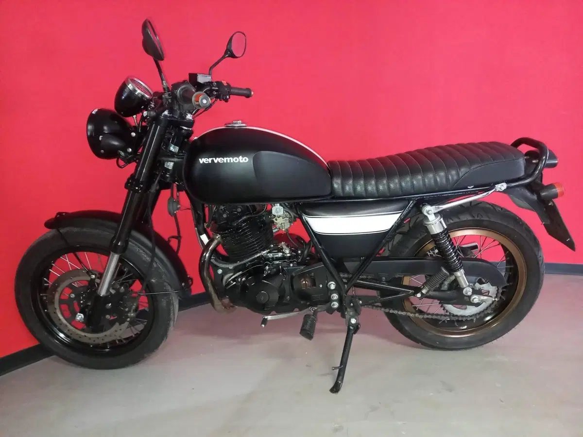 Vervemoto Classic 250 S (2015 - 16) (4)