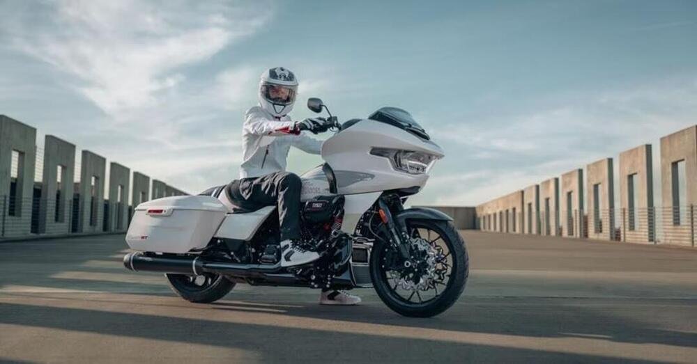 Harley-Davidson CVO Road Glide ST (2024)