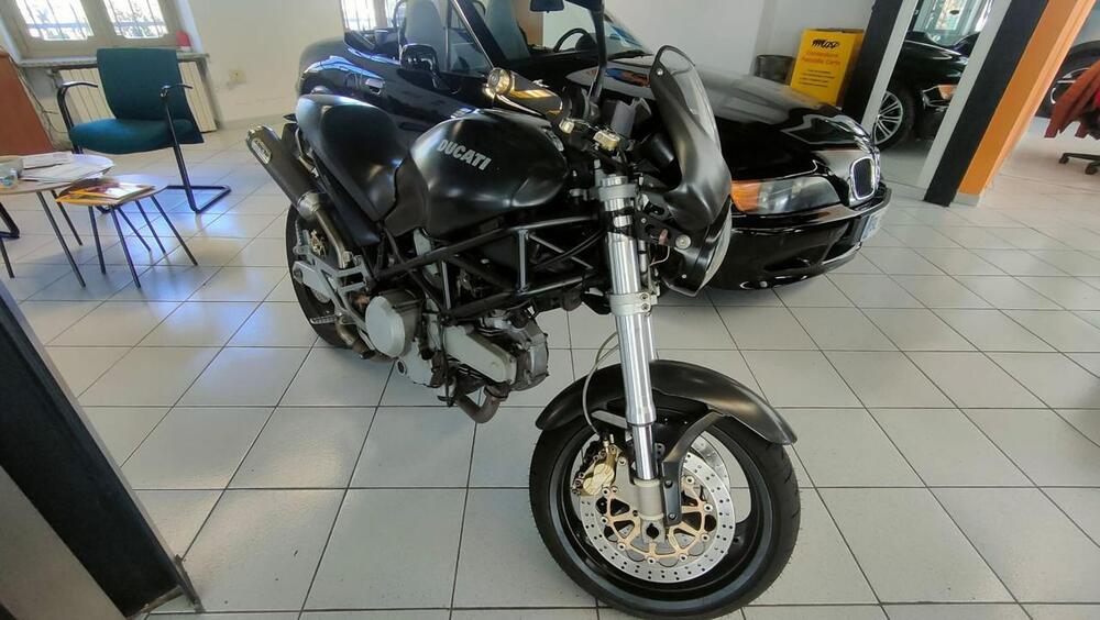 Ducati Monster 620 I.E. Dark (2002) (4)