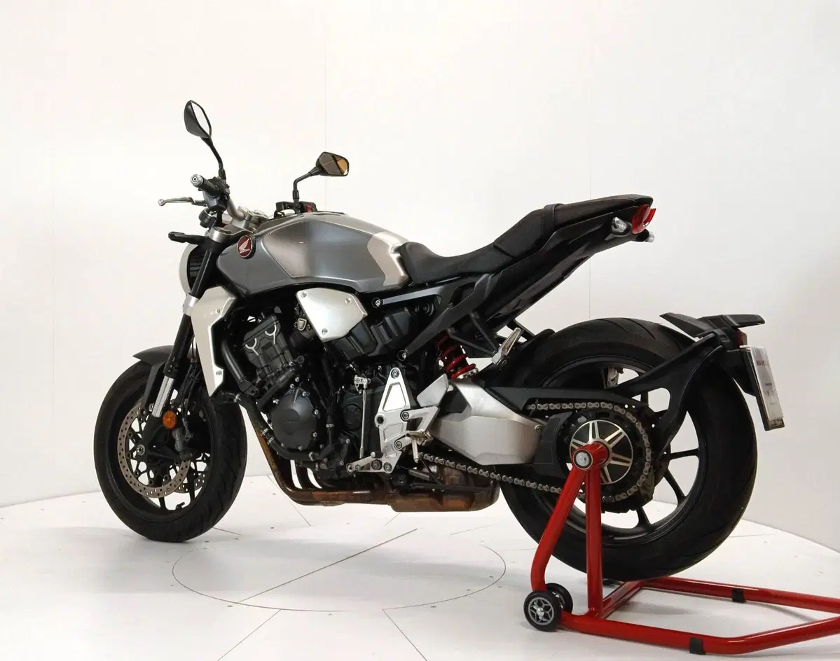 Honda CB 1000 R + Neo Sport Cafè (2019 - 20) (6)