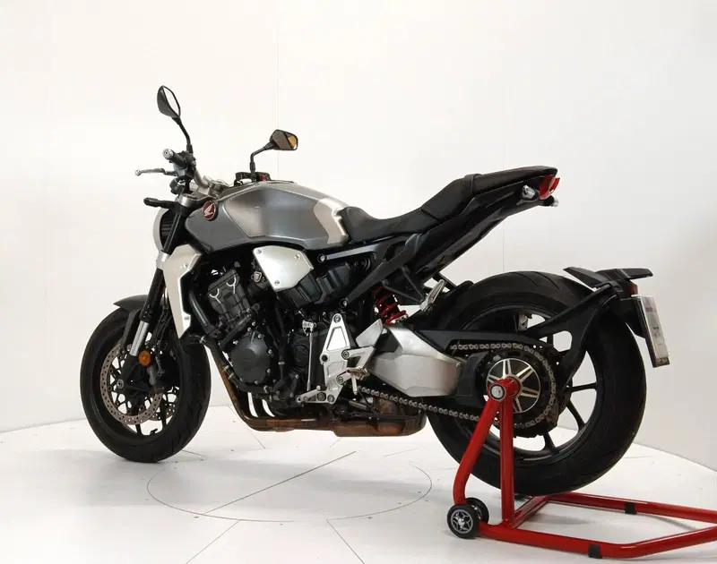 Honda CB 1000 R + Neo Sport Cafè (2019 - 20) (6)