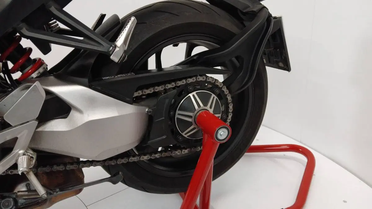 Honda CB 1000 R + Neo Sport Cafè (2019 - 20) (10)