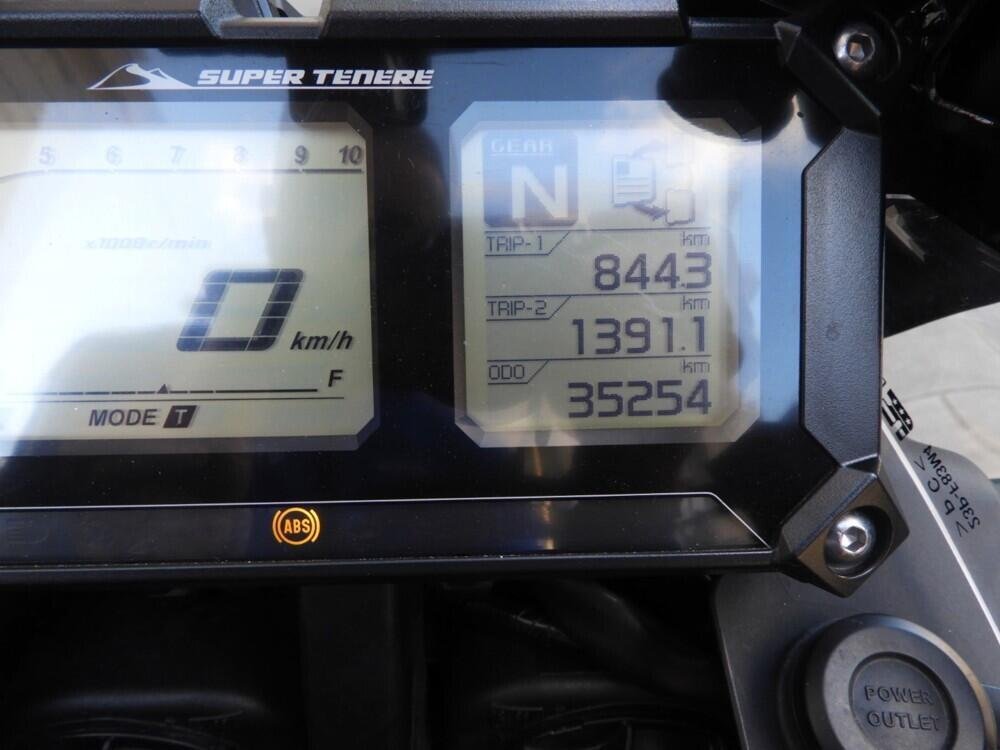 Yamaha XT1200ZE Super Ténéré (2015 - 16) (5)