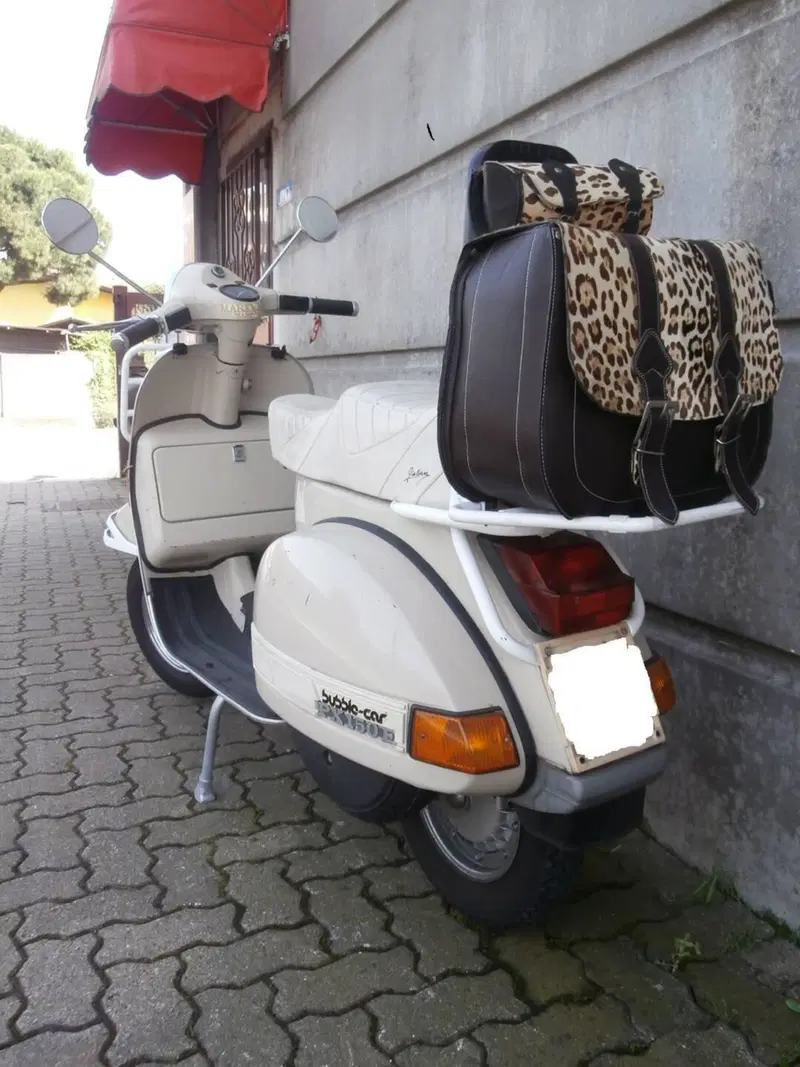 Piaggio VESPA PX 150 E (7)