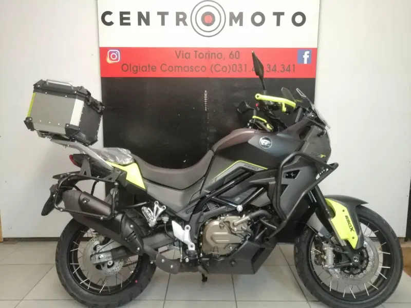 QJ Motor SVT 650 X (2024) (6)