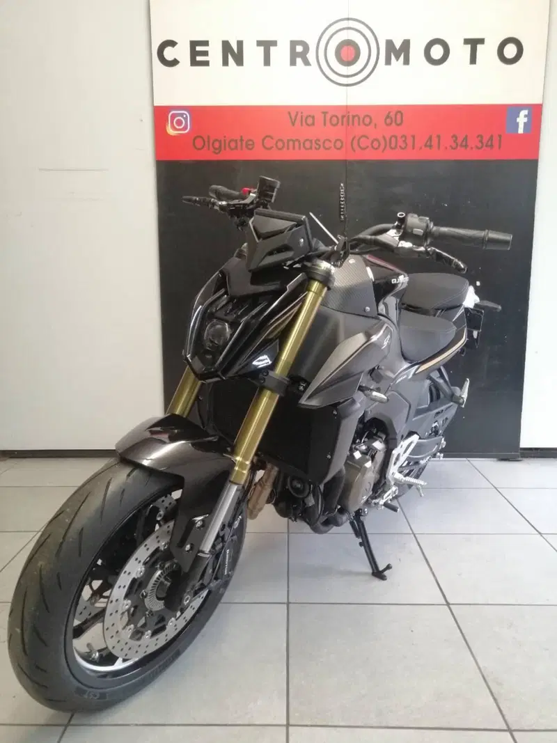 QJ Motor SRK 600 (2025 - 26) (4)