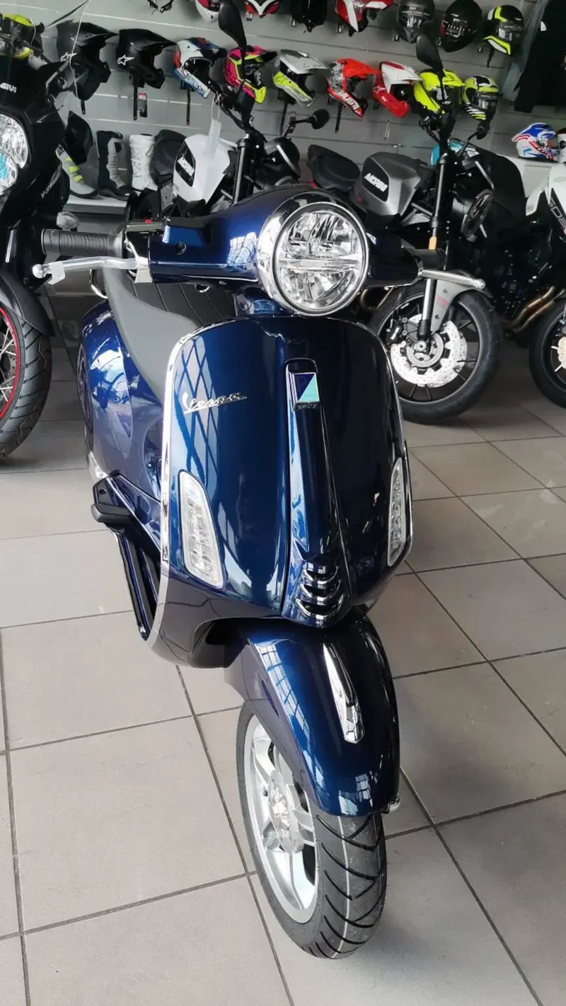 Vespa Primavera 125 (2024 - 25) (12)