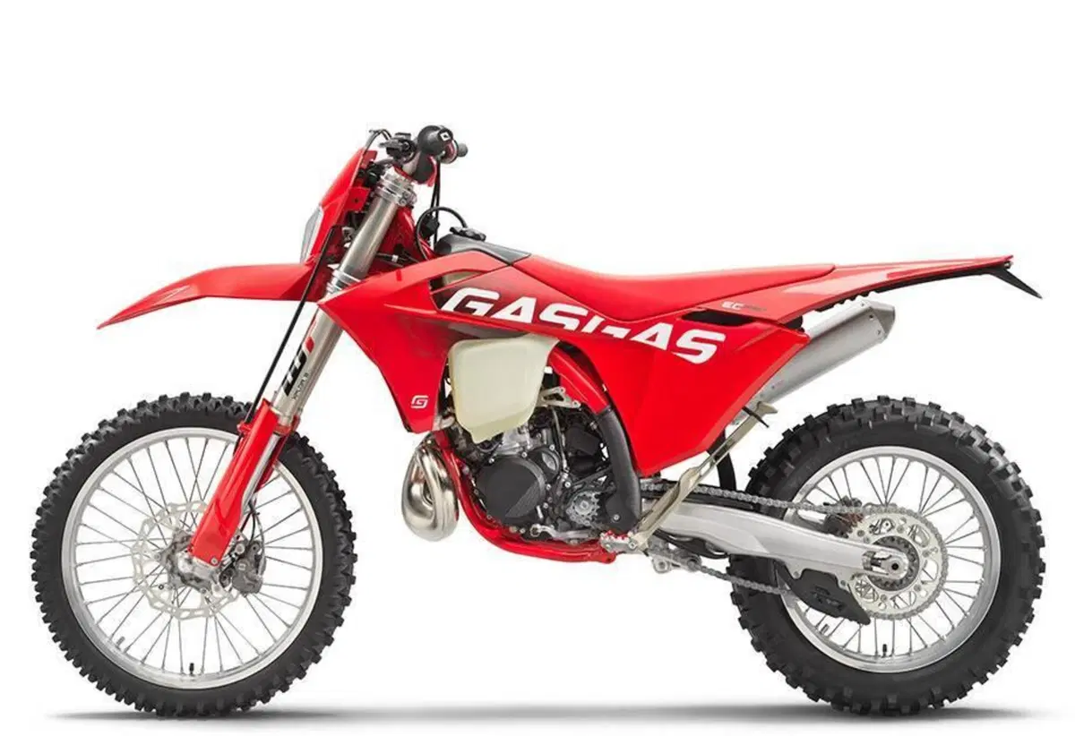 GASGAS EC 250 (2024) (2)