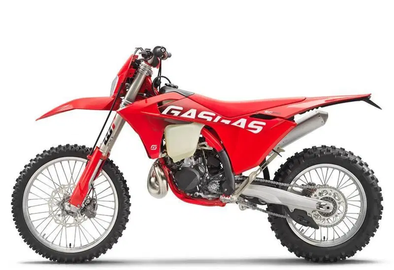 GASGAS EC 250 (2024) (2)