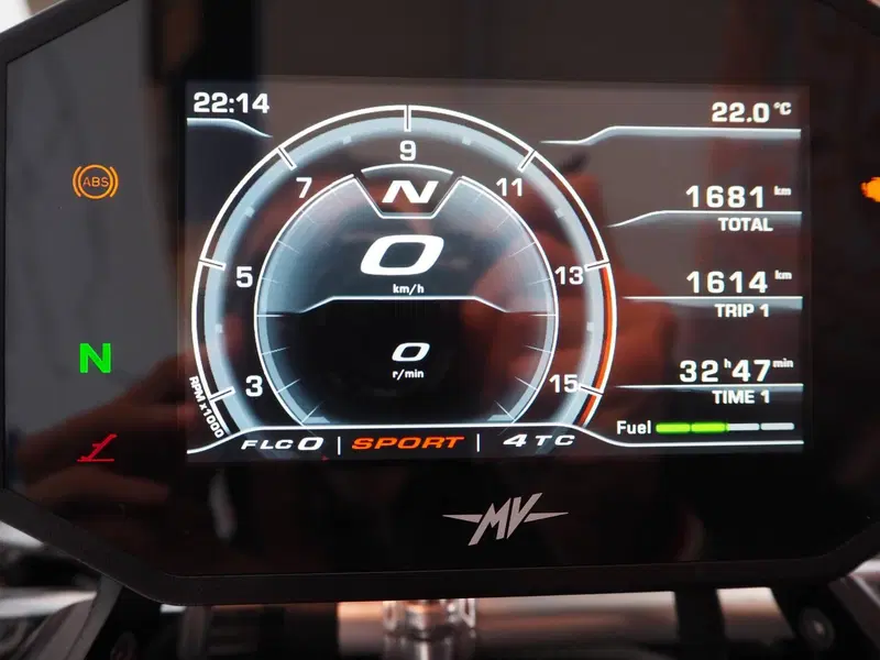 MV Agusta Brutale 1000 Serie Oro (2019 - 20) (9)