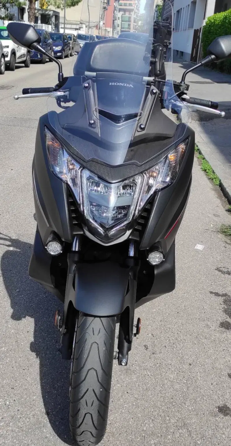 Honda Integra 750 DCT Sport (2018 - 20) (4)