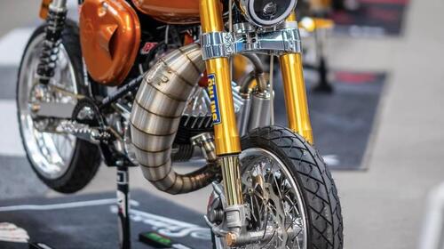 Un Simson S 51 come non l'avete mai visto: monta Öhlins, Brembo e ha 32 CV [GALLERY] (4)