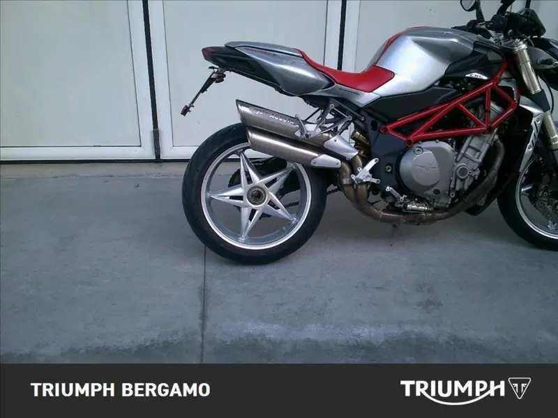 MV Agusta Brutale 910 S (2005 - 11) (6)