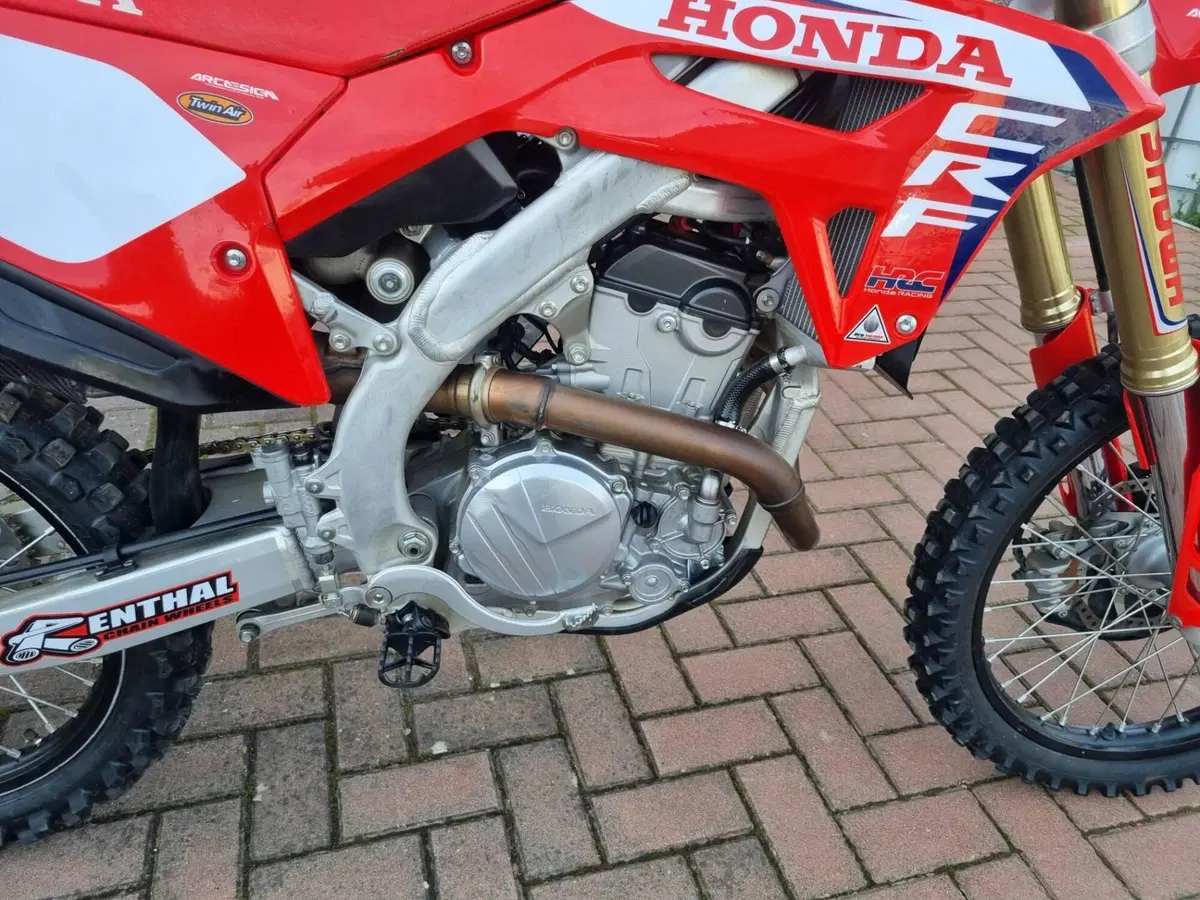 Honda CRF 250R (2022) (2)