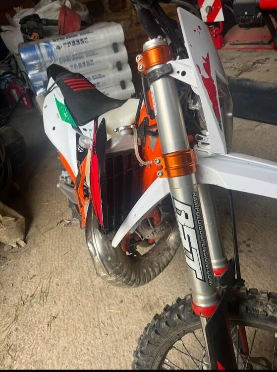 KTM EXC 300 E TPI (2021) (5)