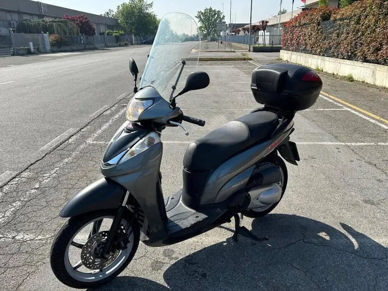 Honda SH 300 i (2006 - 10) (3)