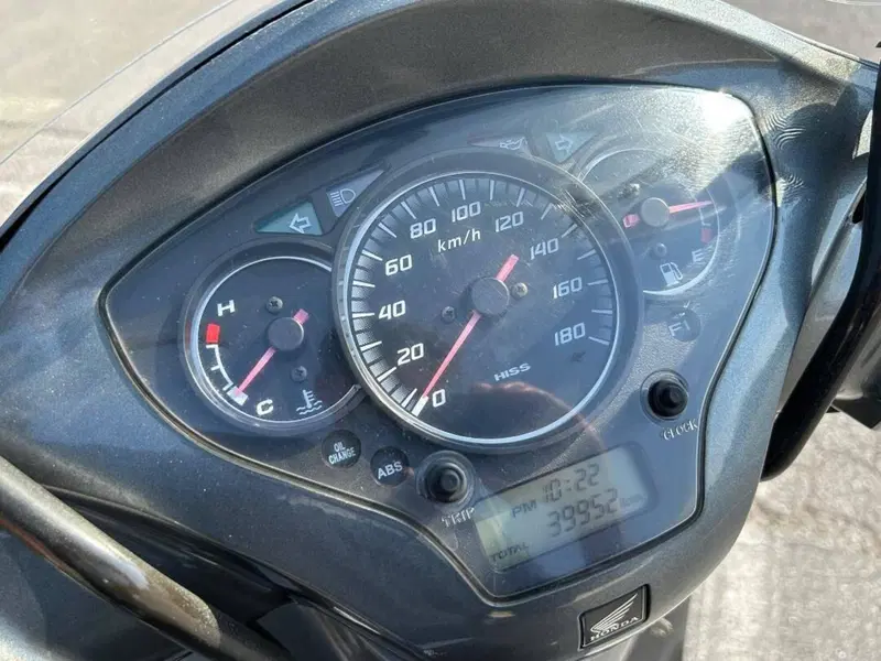 Honda SH 300 i (2006 - 10) (7)