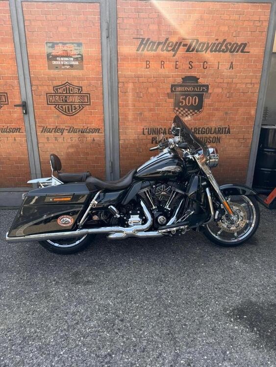 Harley-Davidson 1690 Road King (2013 - 16) - FLHR