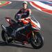 Aprilia RSV4 e Tuono V4 Factory SE-09 SBK: dedicate alla prima vittoria di Max Biaggi in Superbike [GALLERY]