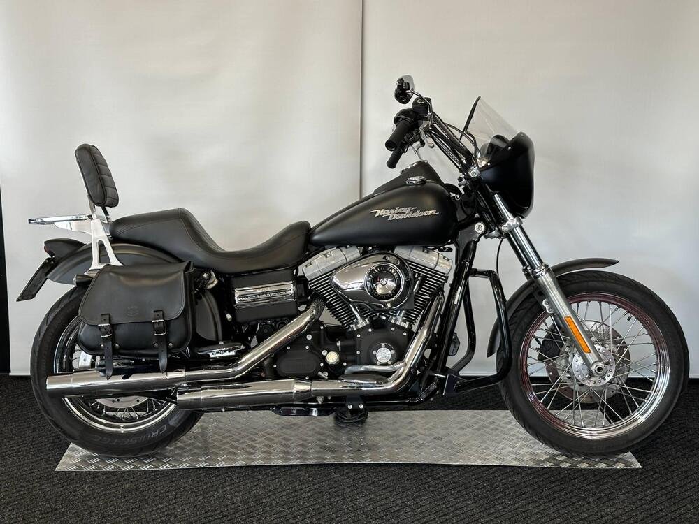 Harley-Davidson 1584 Street Bob (2008 - 13) - FXDB (2)