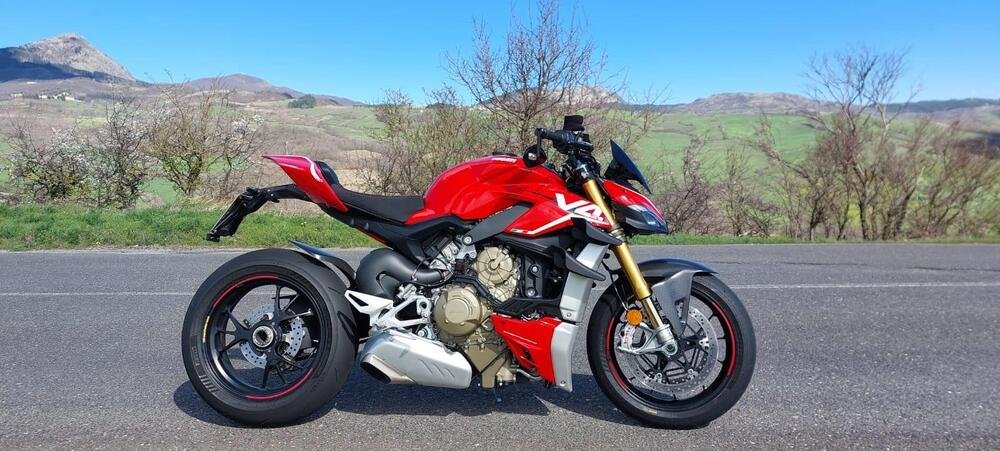 Ducati Streetfighter V4 1100 S (2021 - 22) (3)