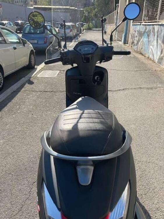 Kymco Like 125 Sport (2021 - 24) (4)