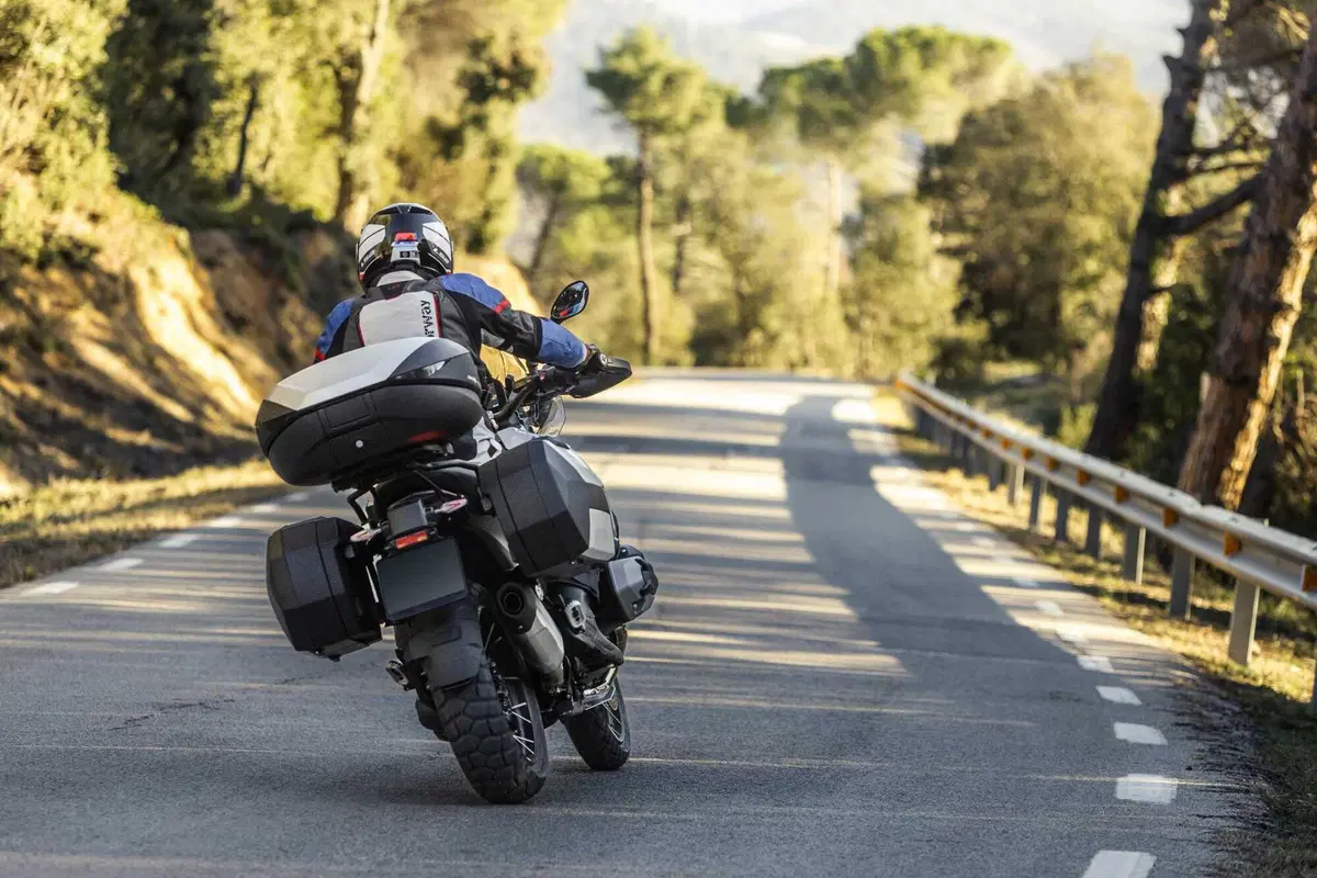 SHAD presenta le nuove valigie SH38X Expandable (13)