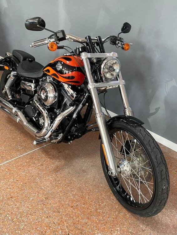 Harley-Davidson 1690 Wide Glide (2010 - 17) - FXDWG (3)