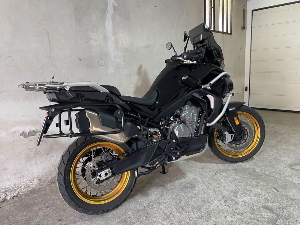 CFMOTO 800MT Touring (2022 - 24)