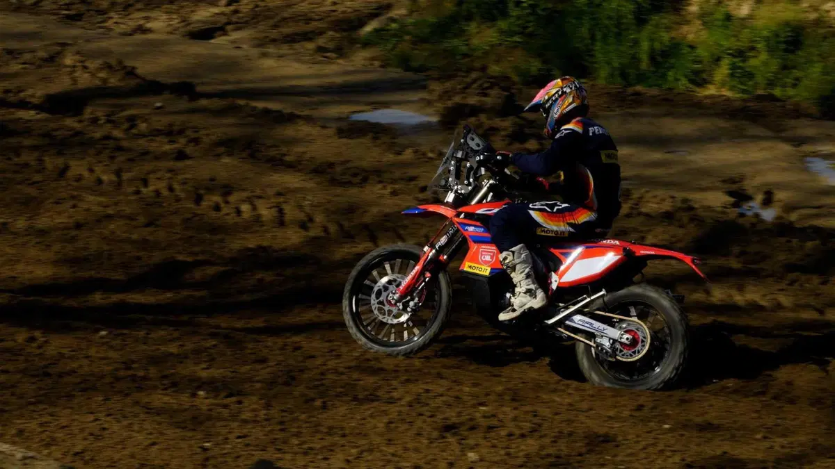 Il nostro Perfetto alla AFRICA ECO RACE e al Motorally con la nuova HONDA DA RALLY (4)