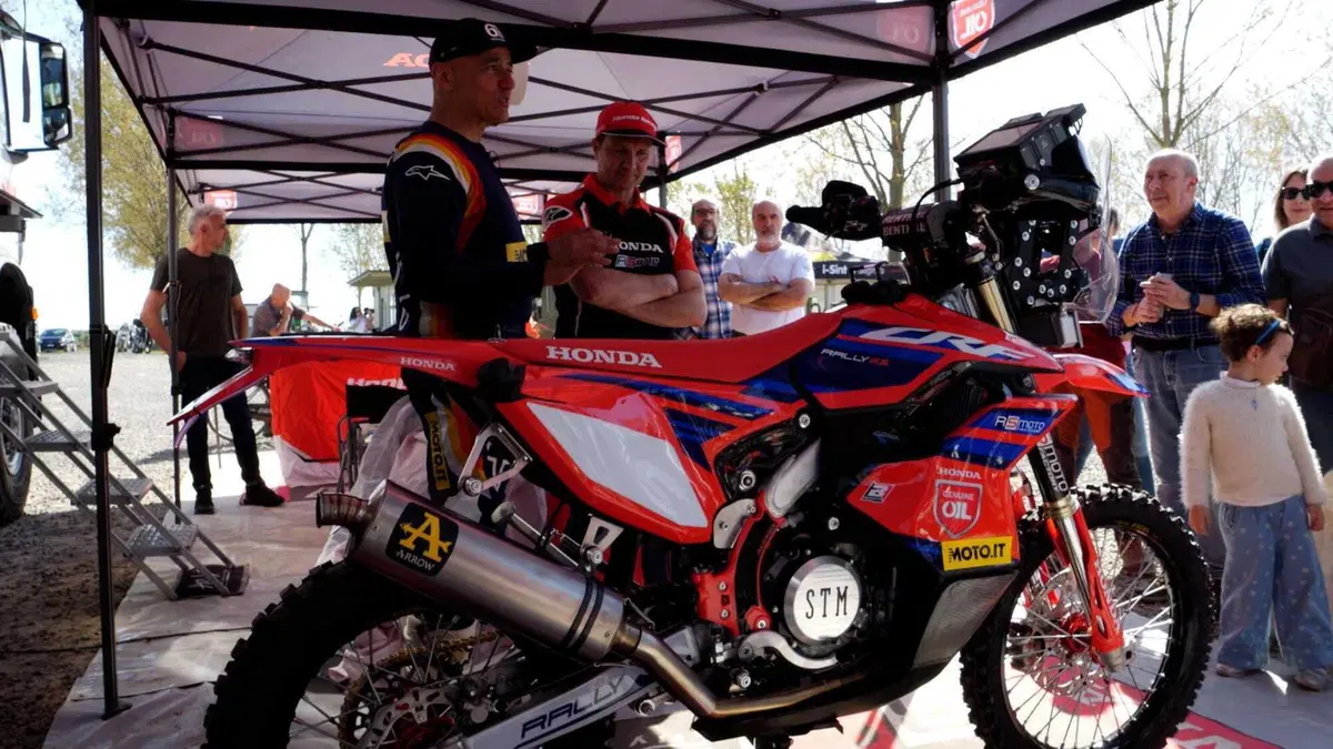 Il nostro Perfetto alla AFRICA ECO RACE e al Motorally con la nuova HONDA DA RALLY (5)
