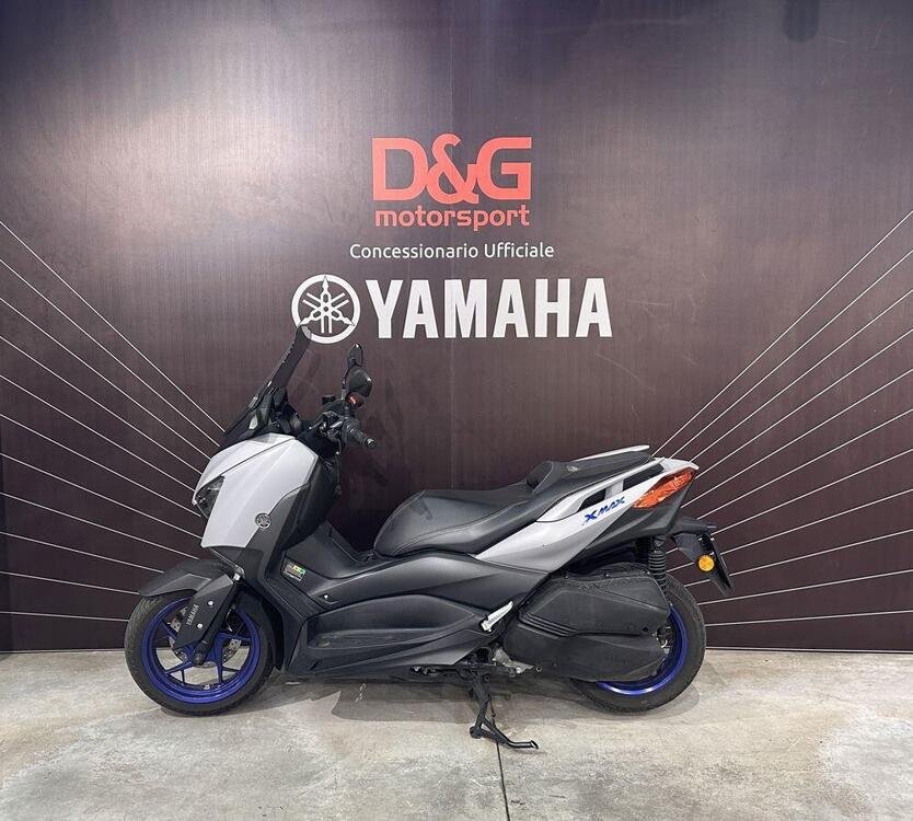 Yamaha X-Max 300 (2021 - 24) (5)