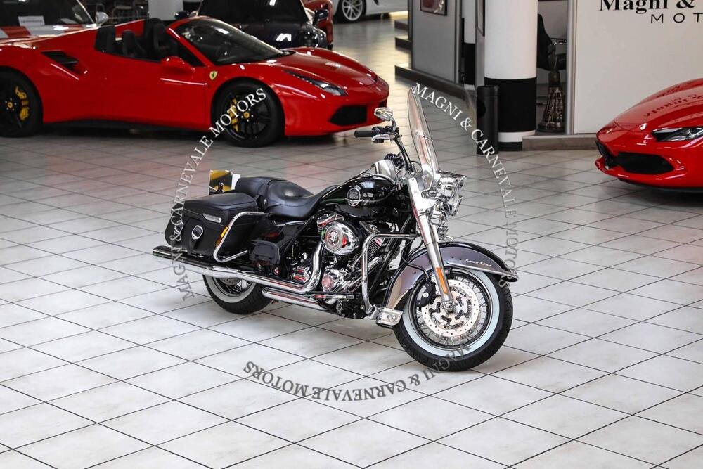 Harley-Davidson 1584 Road King Classic (2007 - 10) - FLHRC (4)