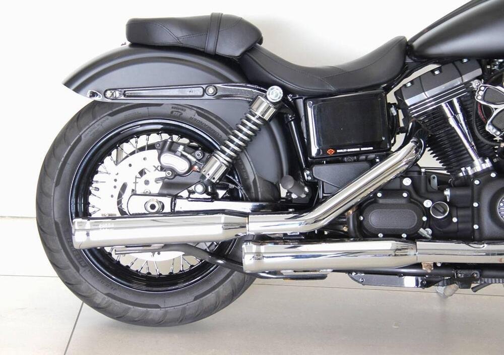 Harley-Davidson 1690 Street Bob Special (2015 - 16) - FXDB (3)