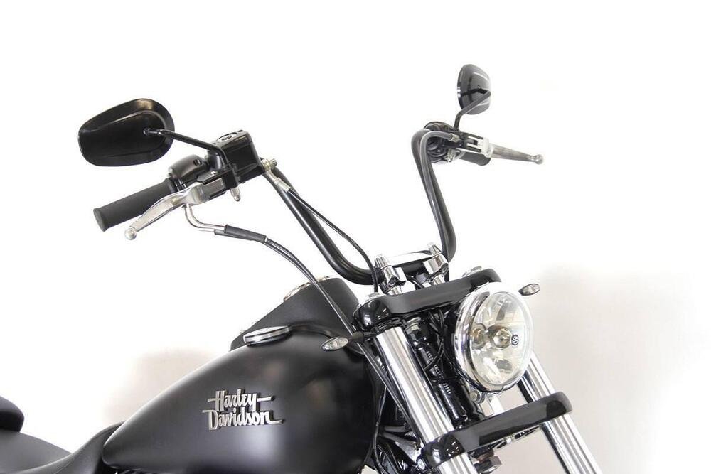 Harley-Davidson 1690 Street Bob Special (2015 - 16) - FXDB (4)