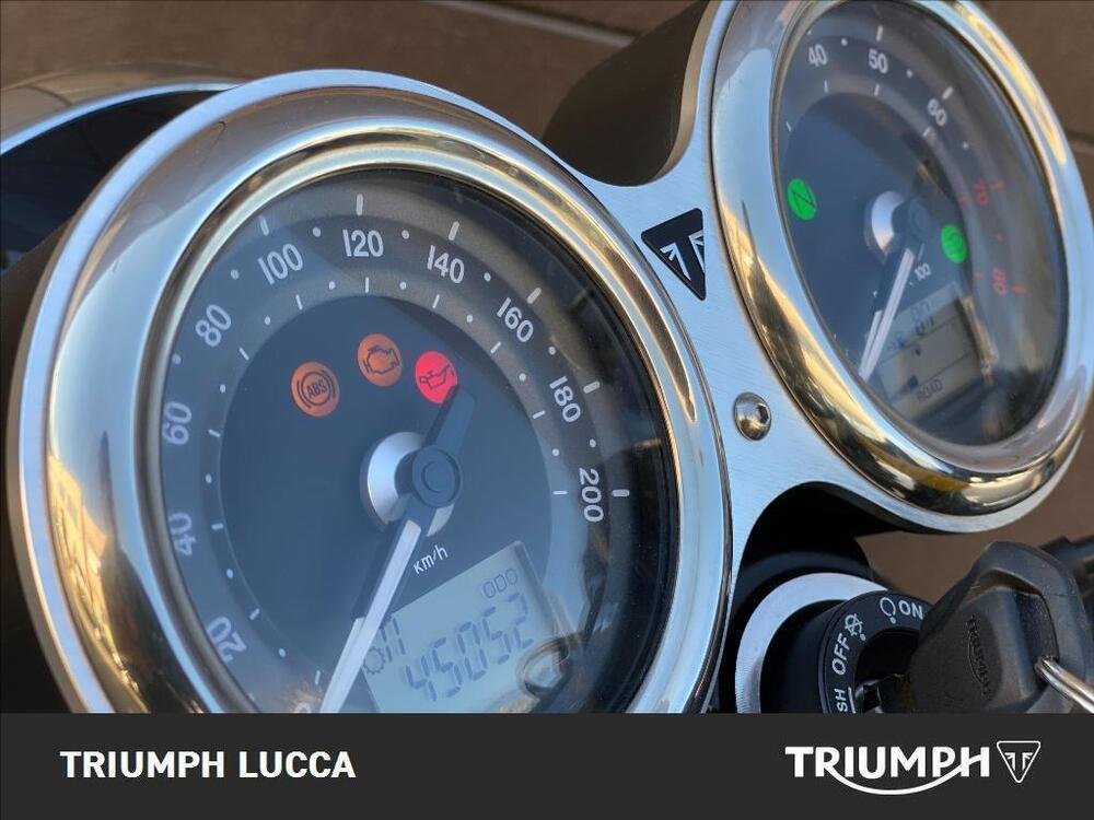 Triumph Bonneville T120 (2016 - 20) (5)