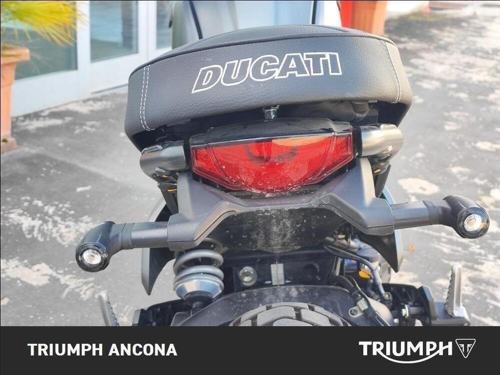 Ducati Scrambler 800 Night Shift (2021 - 22) (5)