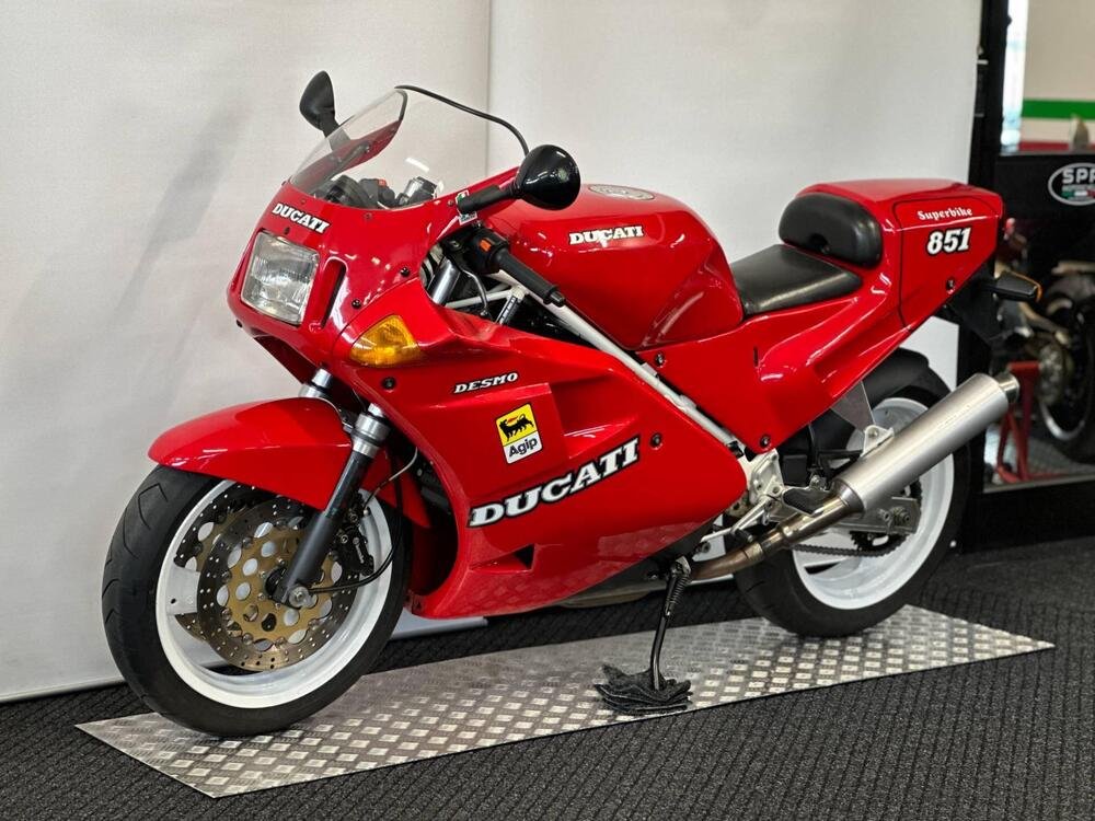 Ducati 851 Superbike (1988 - 89) (4)