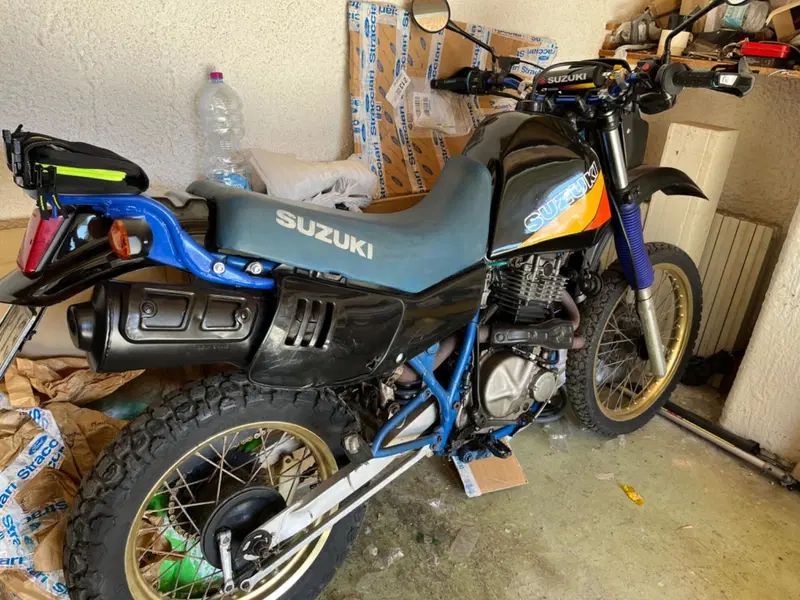 Suzuki DR 600 R (1985 - 87) (2)