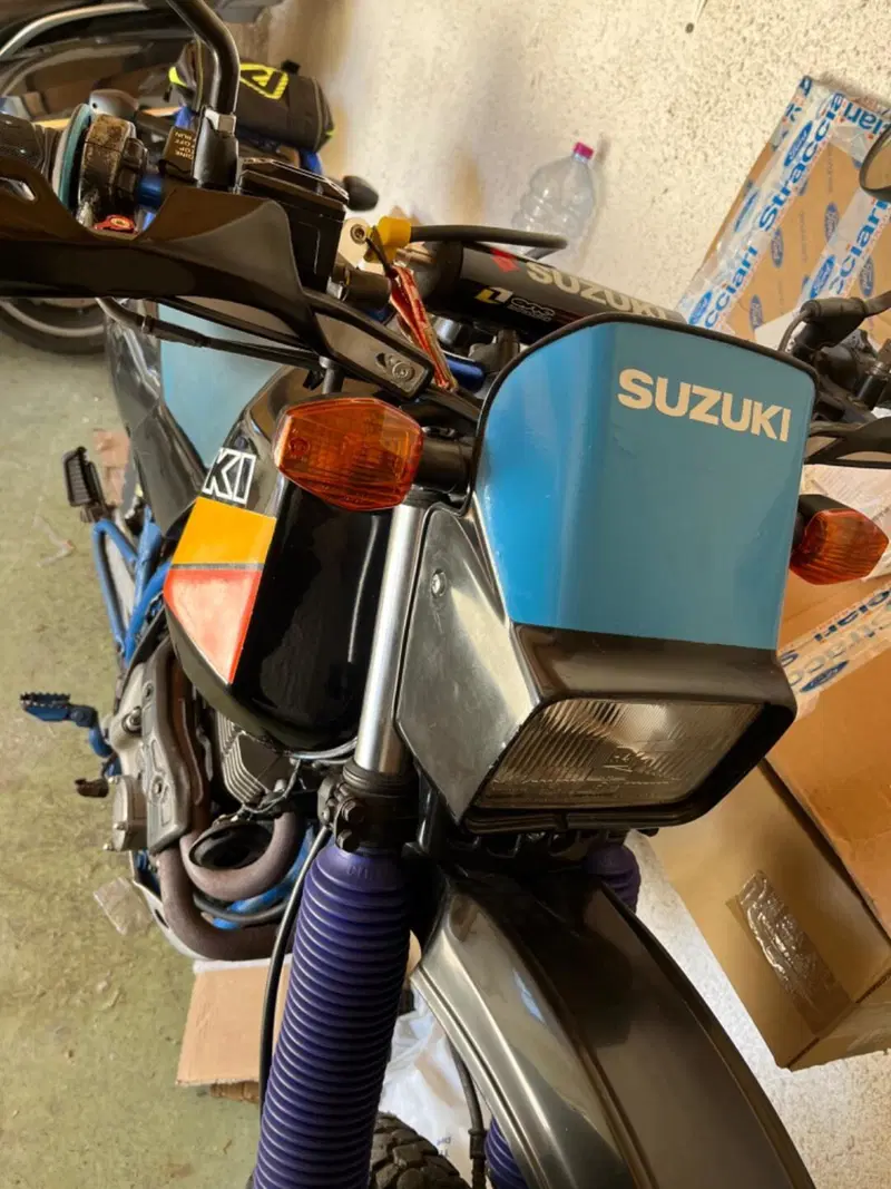 Suzuki DR 600 R (1985 - 87) (3)
