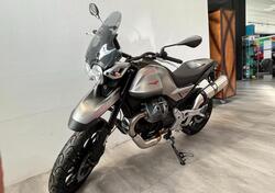 Moto Guzzi V85 Strada (2024) nuova